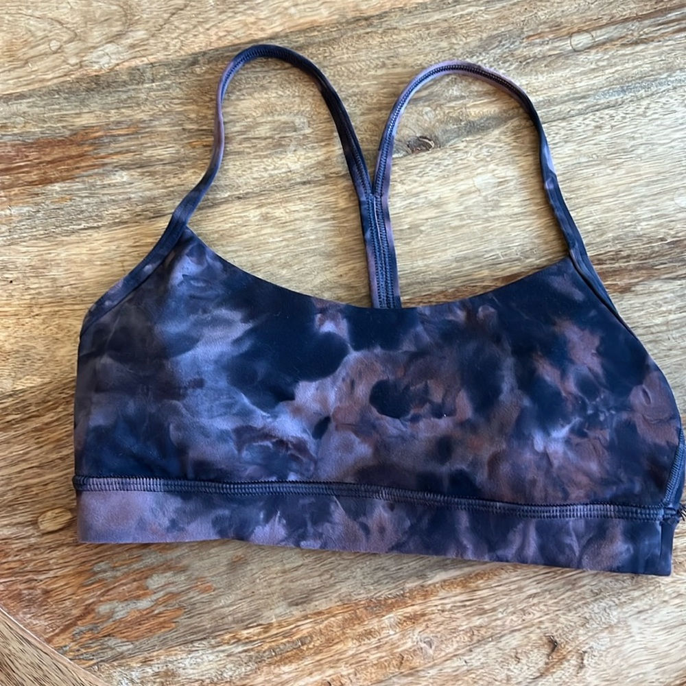 Lululemon Flow Y bra Nulu